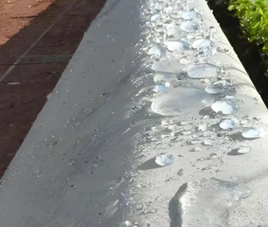 克拉玛依硅烷浸渍涂料在混凝土保护中的应用